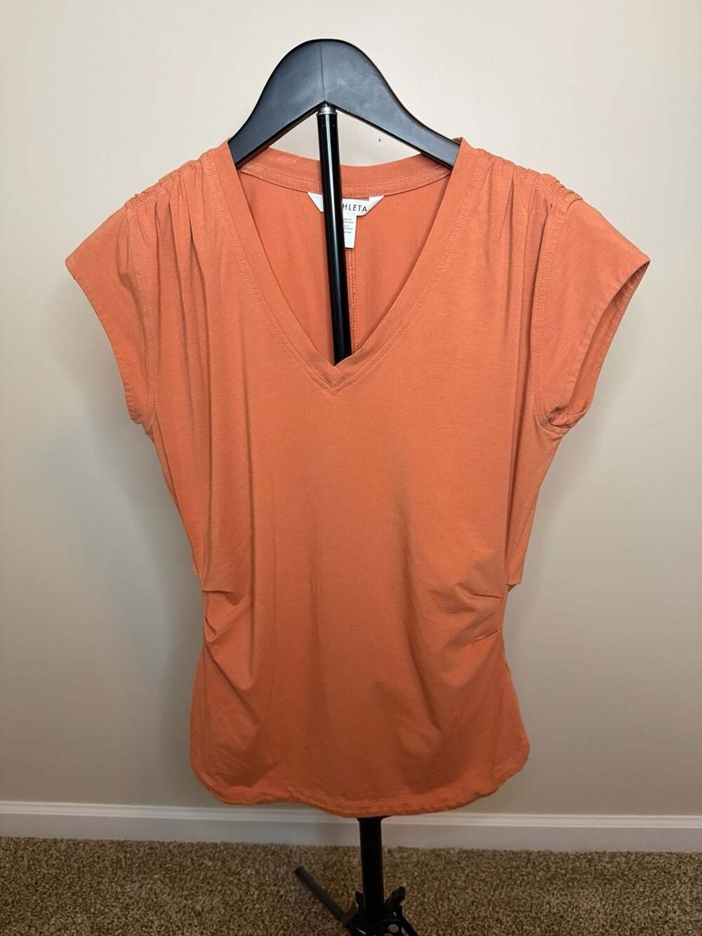 ☀️Athleta Renew V-Neck Ruched Short Sleeve Tee Burnt Orange Size S